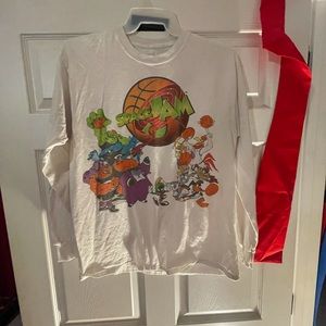 Space Jam graphic tee/ Large